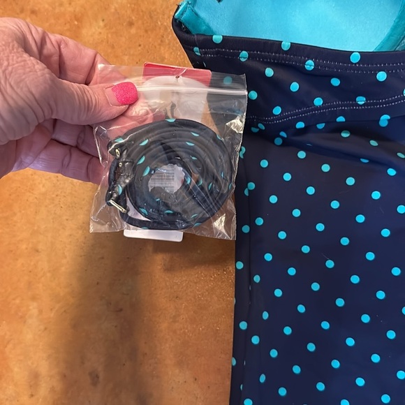 NWT Spanx bathing suit top. Size 6. Teal and navy. - Picture 8 of 8